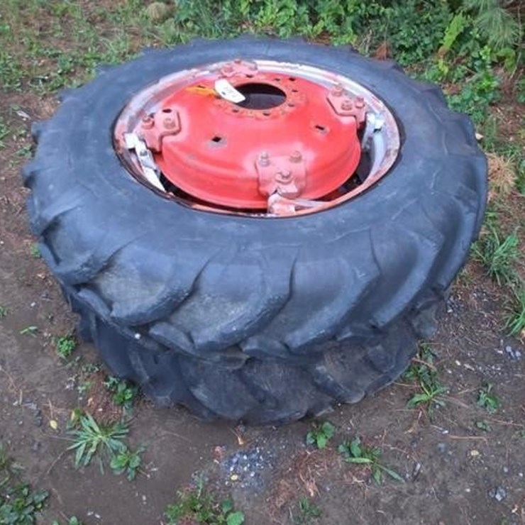 2-13.6-28/12-28 TRACTOR TIRES & RIMS