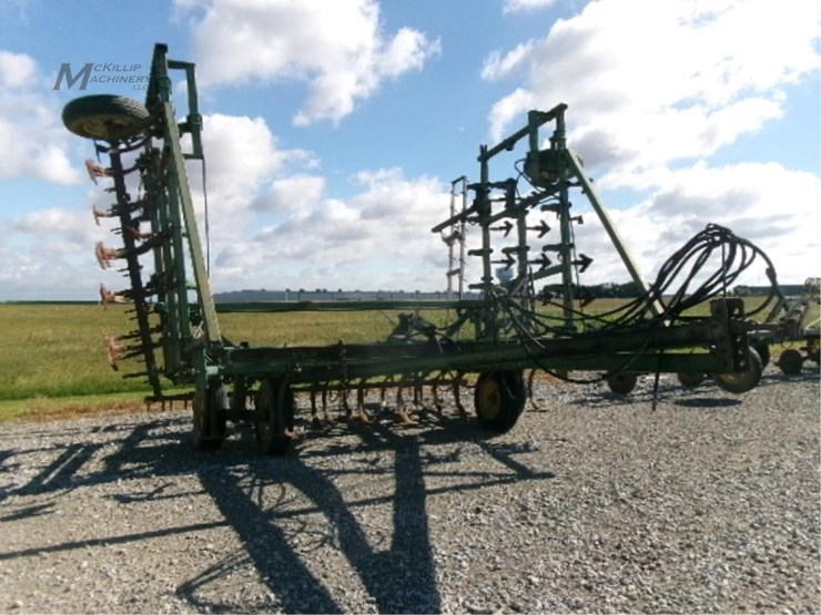 john-deere-1000-image-3