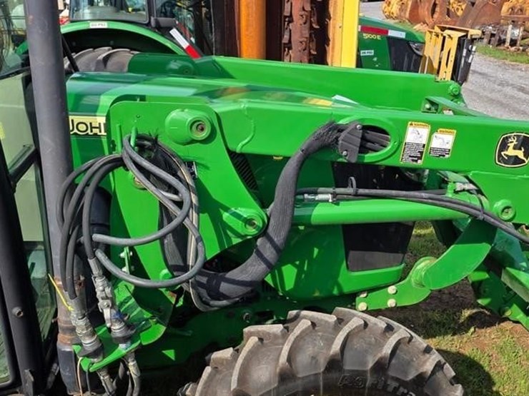 john-deere-5055e-image-33