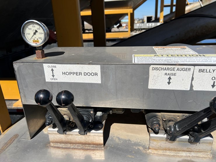 kbh-tender-trailer-refurbished-image-56