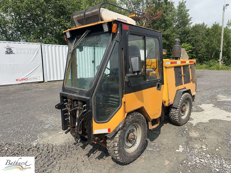 trackless-mt5t-image-1