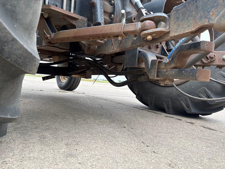 new-holland-ts6.125-image-44