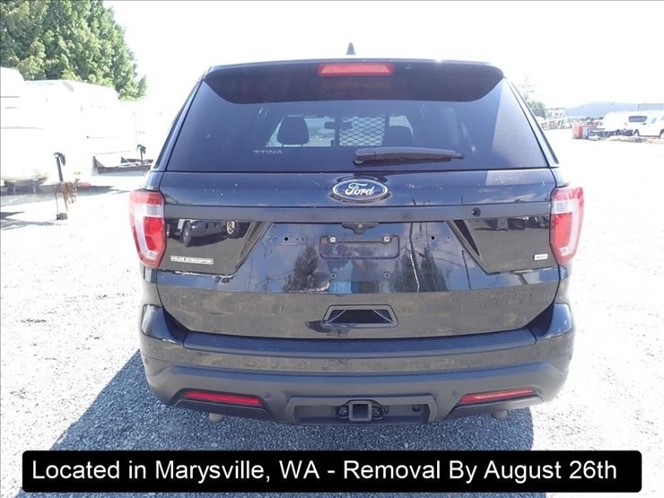 2018-ford-explorer-image-3