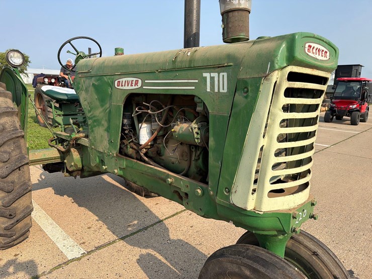 oliver-770-image-11