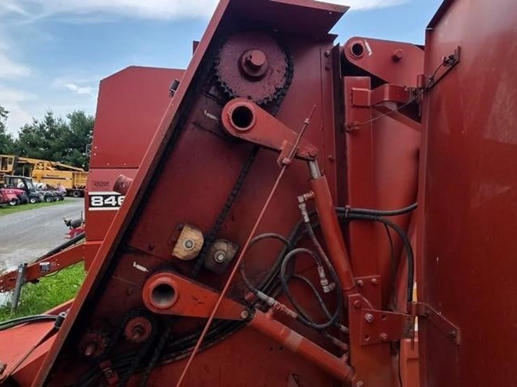 hesston-540-image-25
