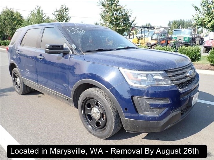 2016-ford-explorer-image-14
