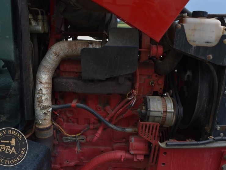 2006-mccormick-cx105-image-30