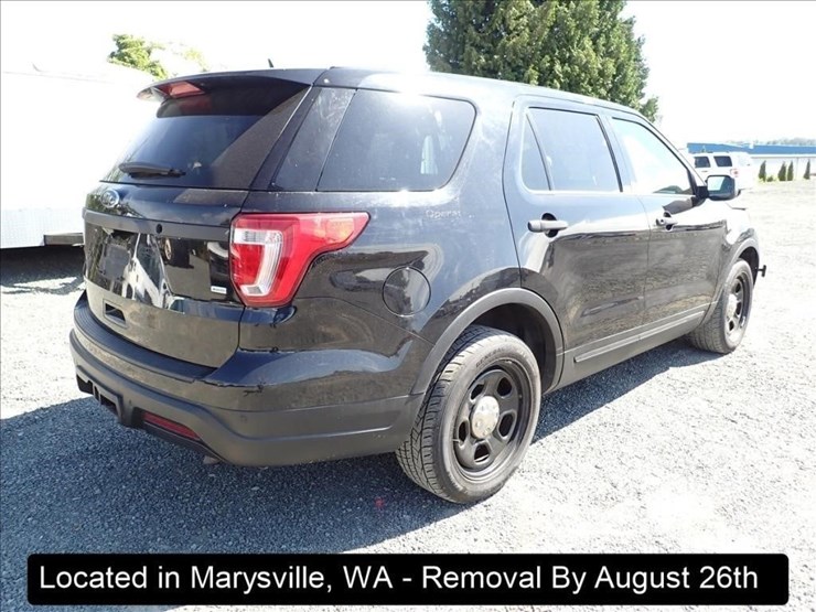 2018-ford-explorer-image-19