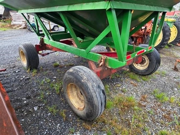 westerndorf-gravity-wagon-image-14