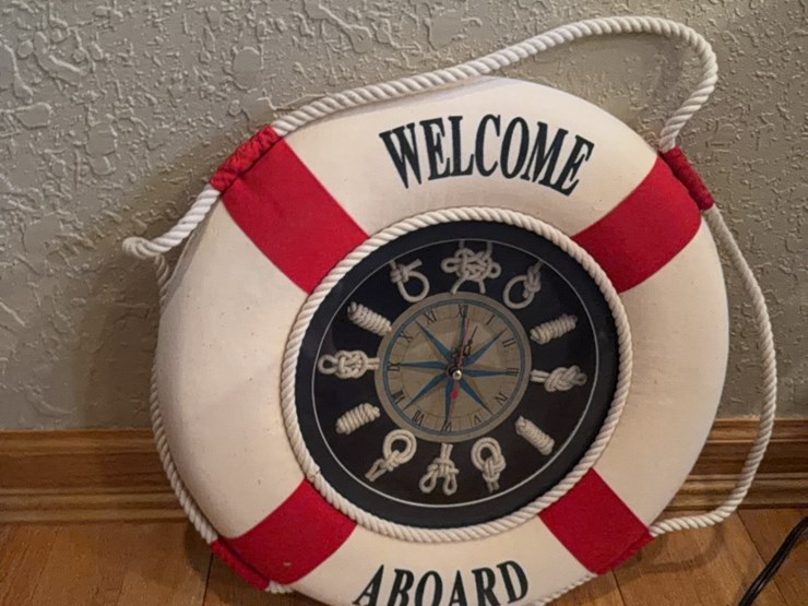 “welcome-aboard”-lake-clock-image-3