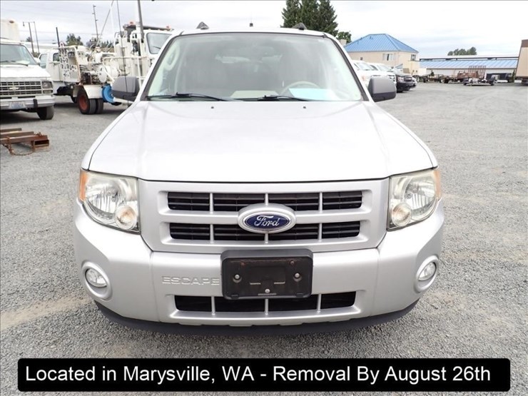 2011-ford-escape-image-14