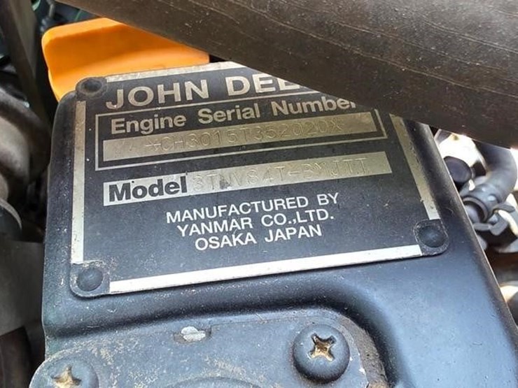 2013-john-deere-3520-image-44