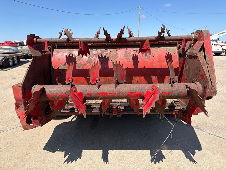 new-holland-195-image-27