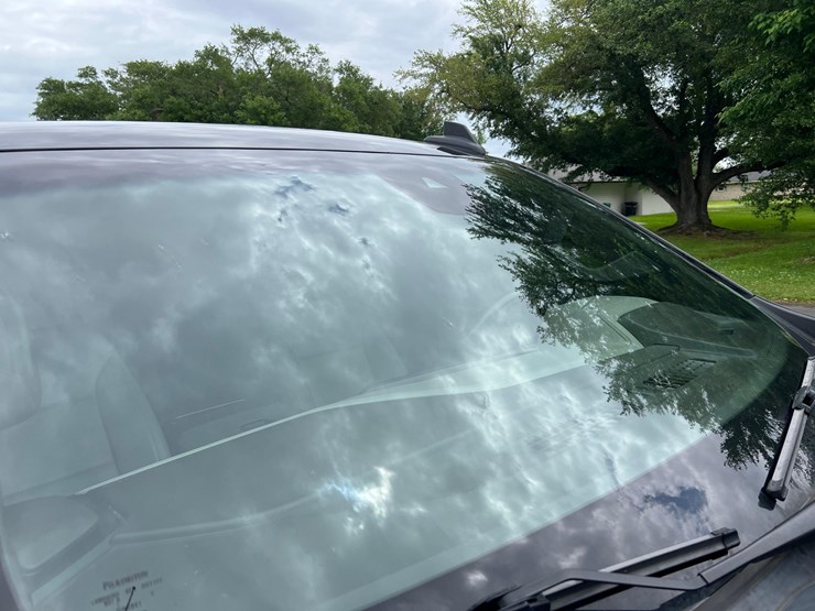 2022-chevrolet-silverado-1500-image-23