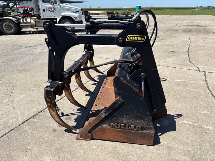 john-deere-640-image-5
