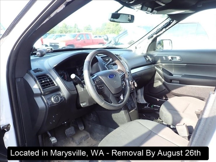 2018-ford-explorer-image-5