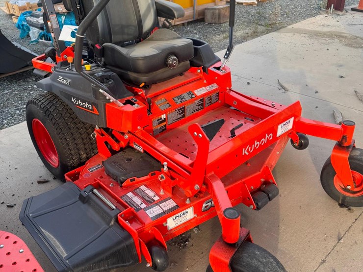2024-kubota-z726x-image-3