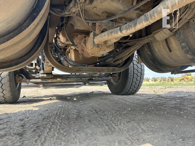 2007-kenworth-w900-image-80