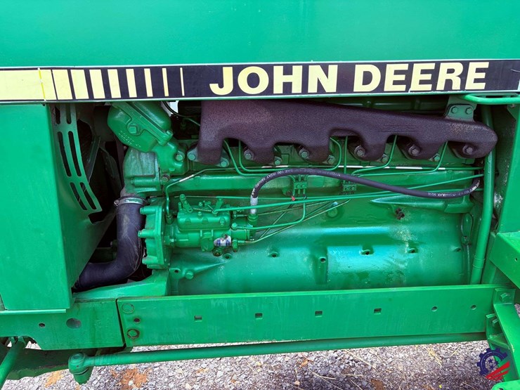 john-deere-2840-image-25