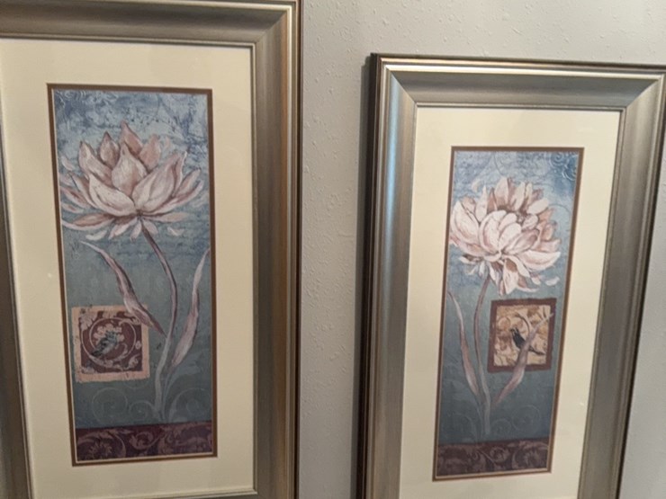 two-matching-modern-wall-pictures-image-4