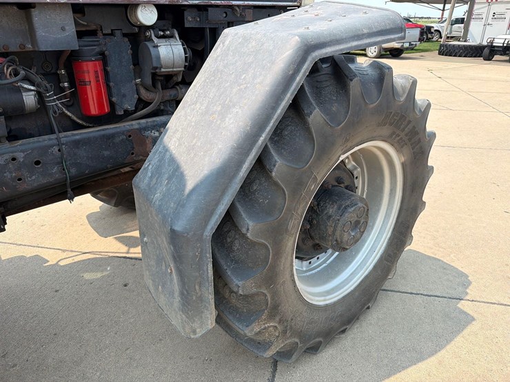 case-ih-7140-image-14