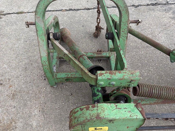 john-deere-350-image-11
