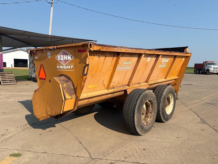 kuhn-knight-8124-image-3