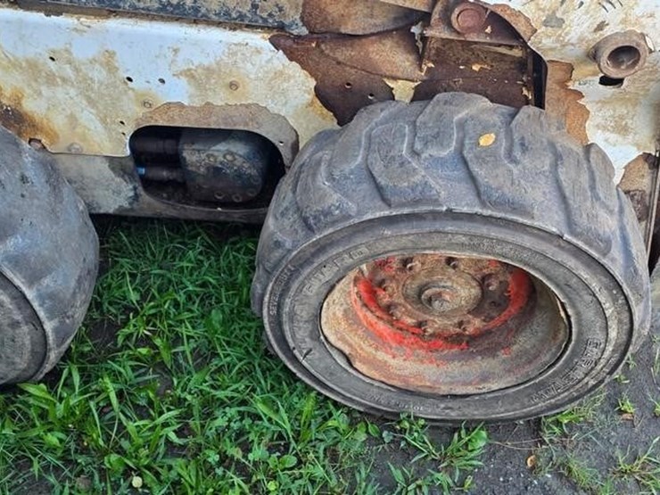 bobcat-s590-image-8