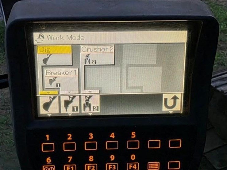 2011-deere-240d-lc-image-95