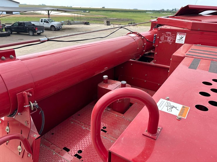 2005-case-ih-2377-image-53