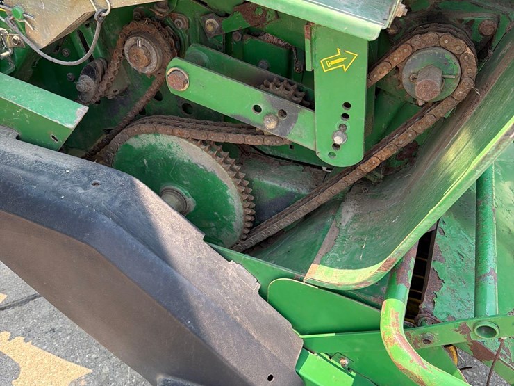 john-deere-582-image-21