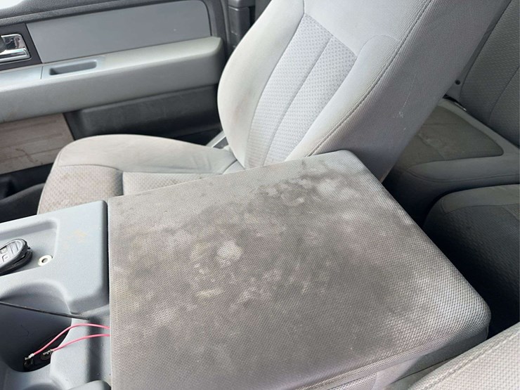 2014-ford-f150-xlt-image-27