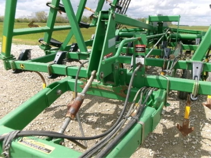 2001-john-deere-980-image-18