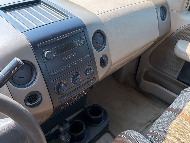 2006-ford-f150-xl-image-31