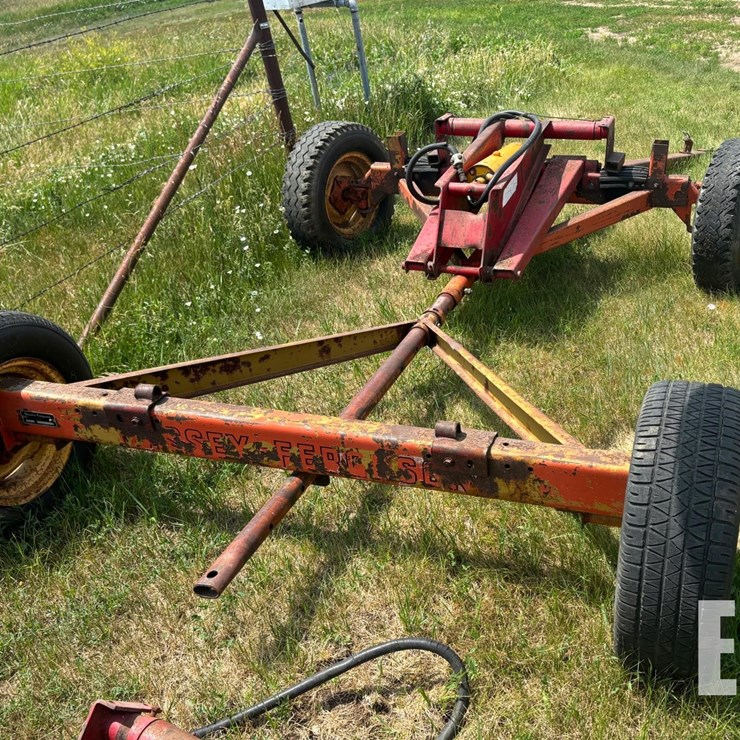 MASSEY-FERGUSON 4