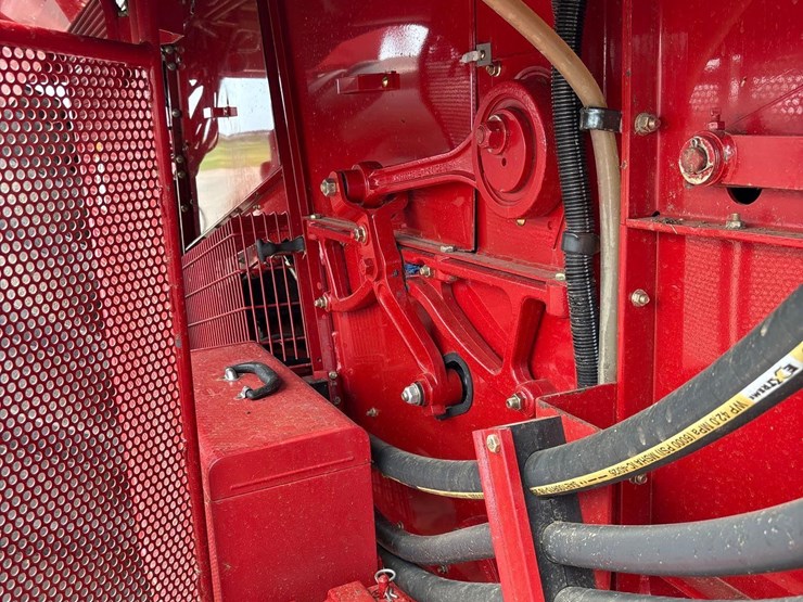 2005-case-ih-2377-image-16