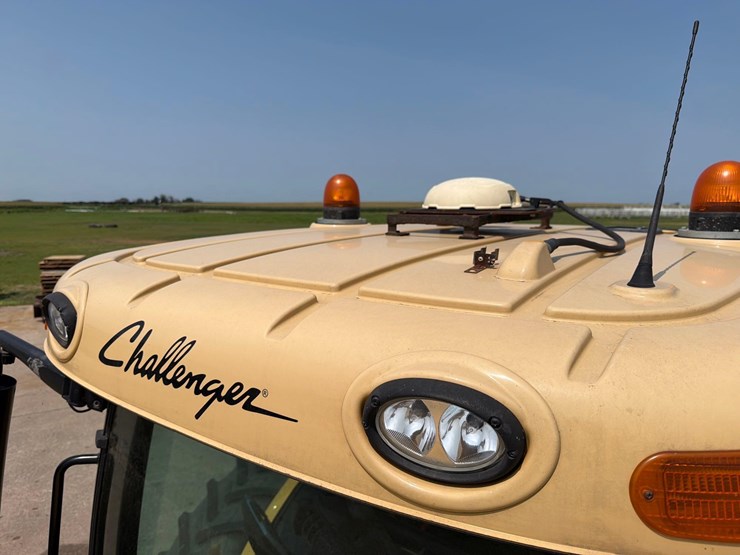 2011-challenger-mt675c-image-49