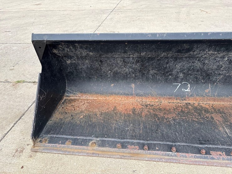 miller-8ft-loader-bucket-image-10