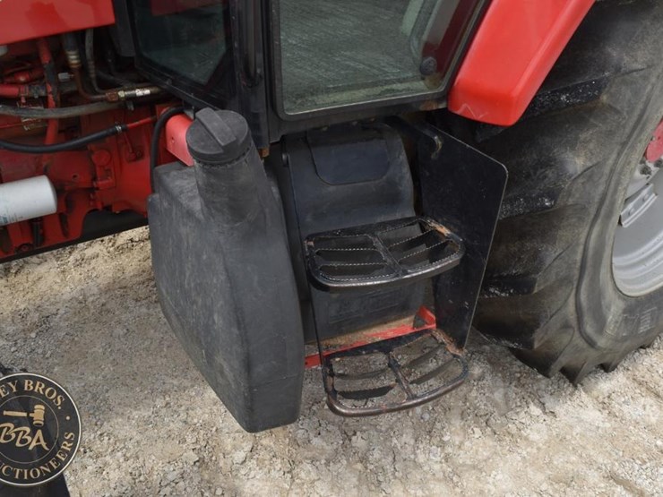 2006-mccormick-cx105-image-21