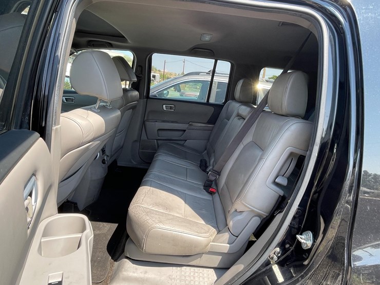 2010-honda-pilot-image-12
