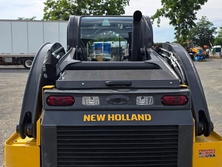 2022-new-holland-c345-image-21