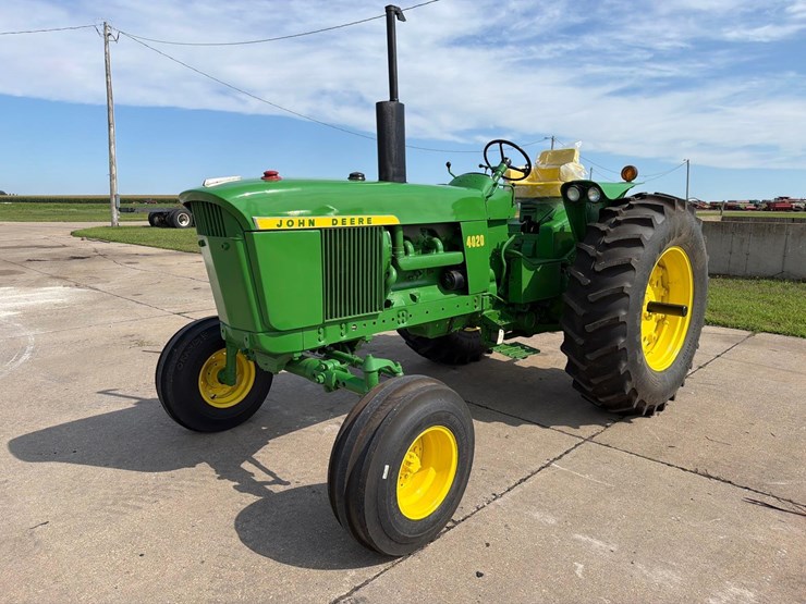 john-deere-4020-image-1