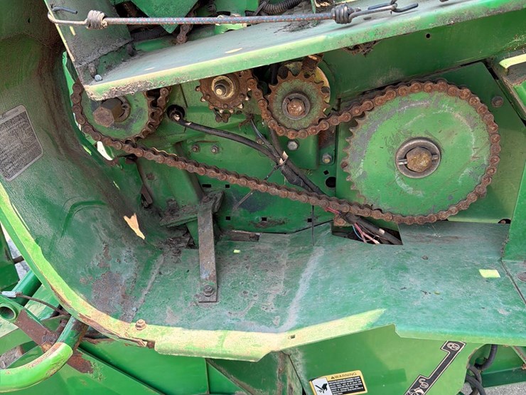 john-deere-582-image-26