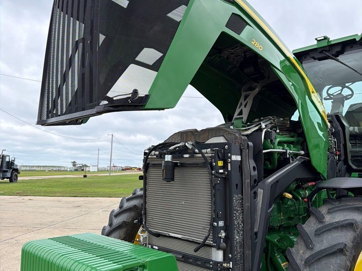 2022-john-deere-8r-280-image-43