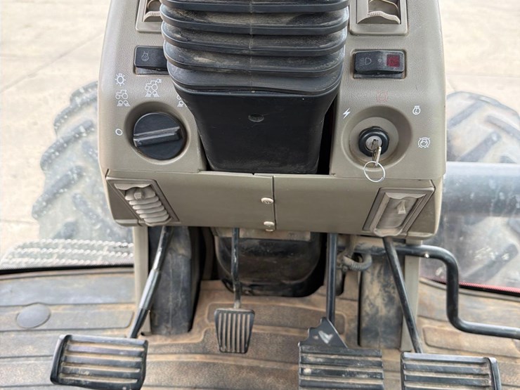 2003-case-ih-mx255-image-51