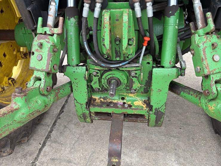 john-deere-3155-image-7