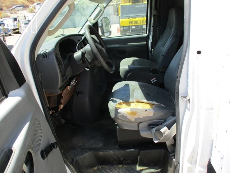 2006-ford-e450-image-7
