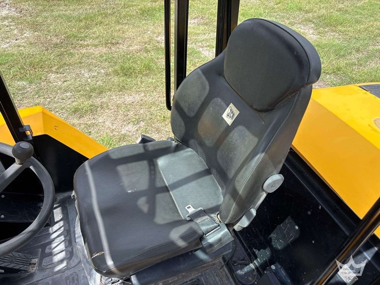 2020-jcb-930-image-21