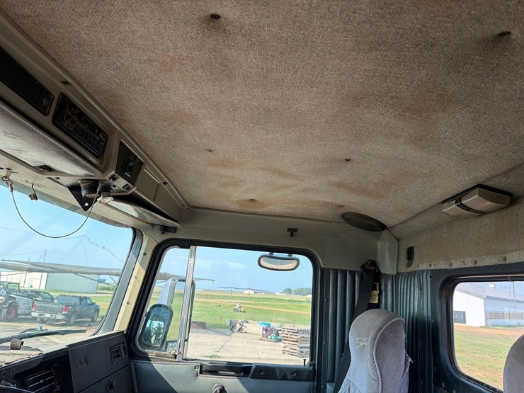 1993-kenworth-t600-image-35