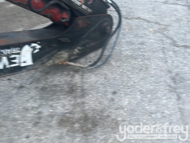 2016-serco-7500-image-12